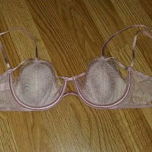 Nwot cutout lace lilac bra Victoria secret